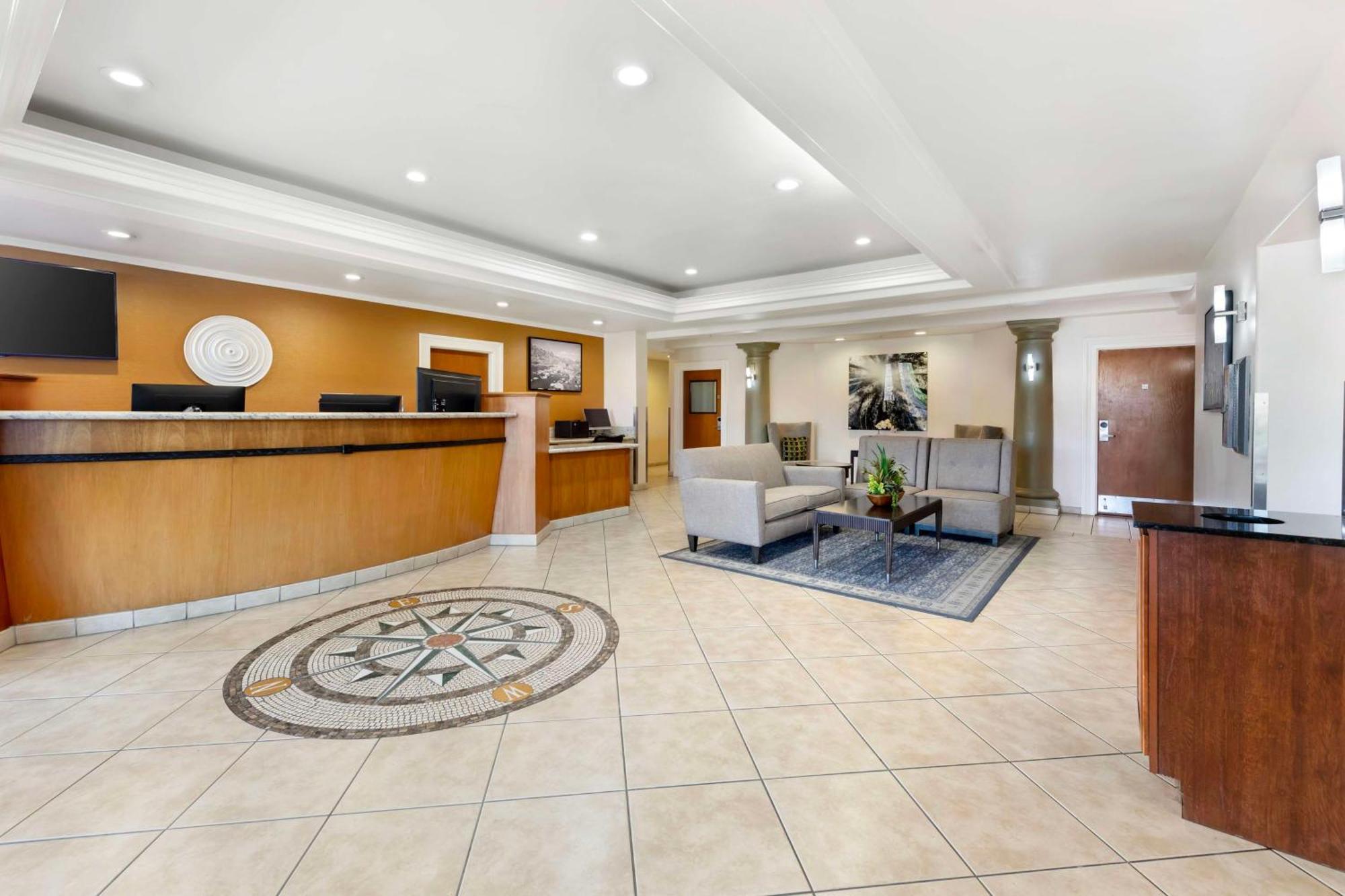 Best Western Plus Country Park Hotel Tehachapi Exterior photo