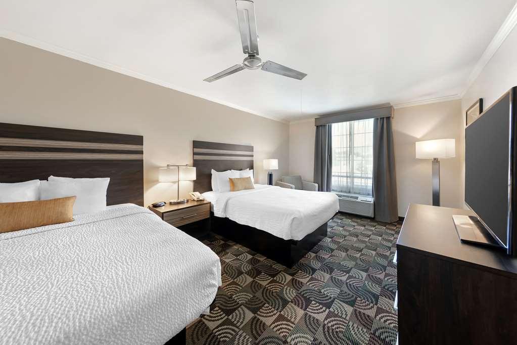 Best Western Plus Country Park Hotel Tehachapi Room photo